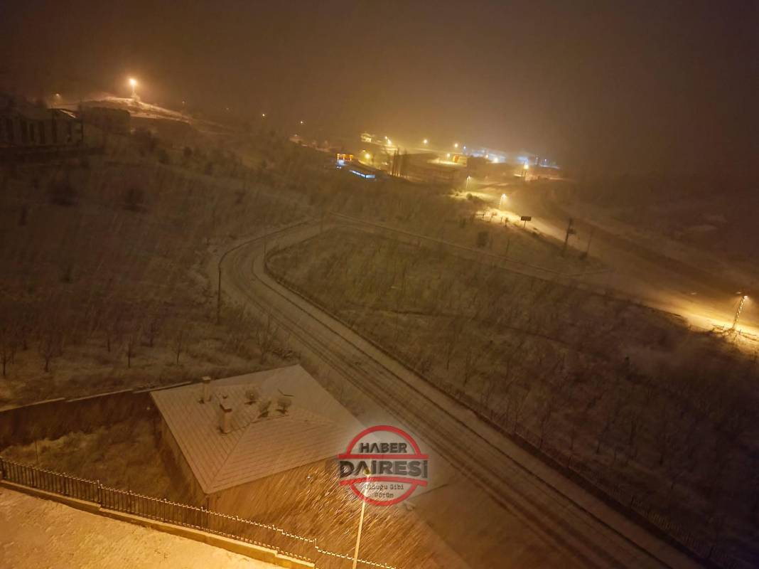 Konya’da beyaz örtüyle kaplanan ilçede bereket sevinci 9